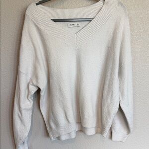 Hollister Off-White V-Neck Sweater